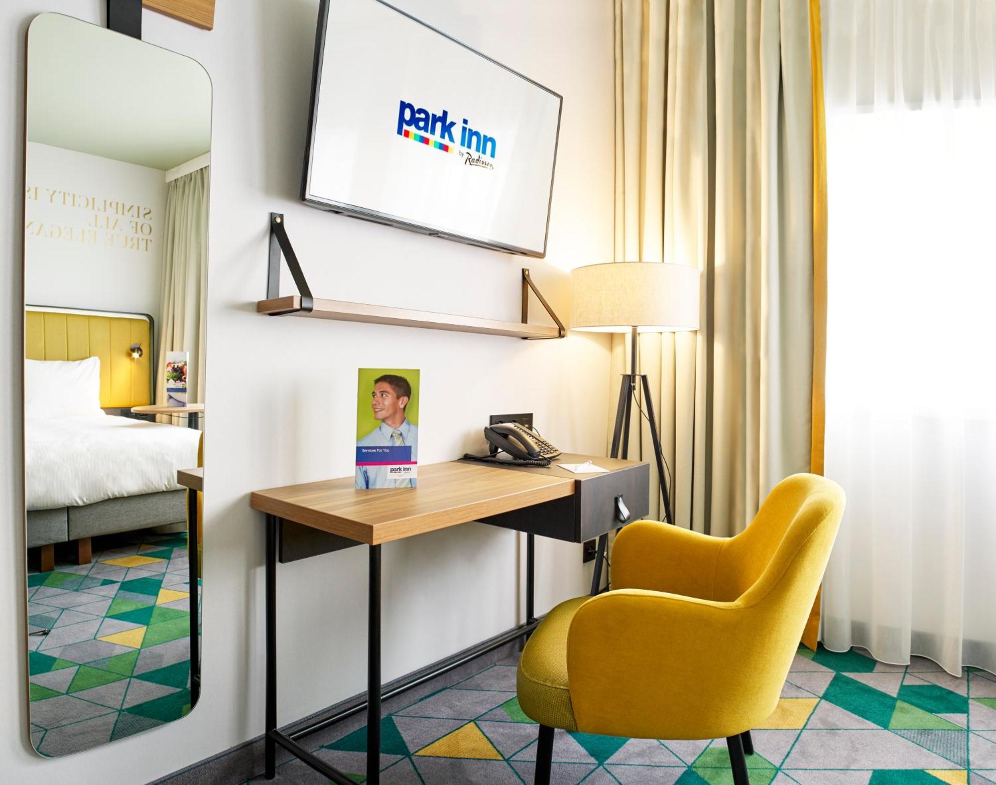 Park Inn By Radisson Hasselt Kültér fotó